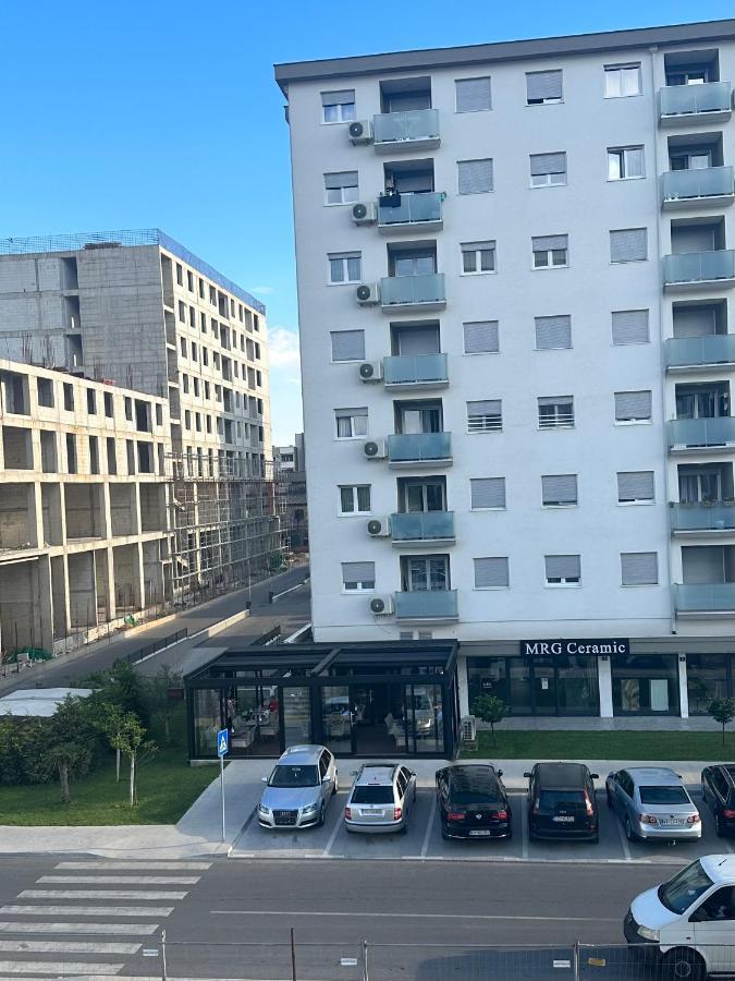 Luxury Apartments D&B 波德戈里察 外观 照片