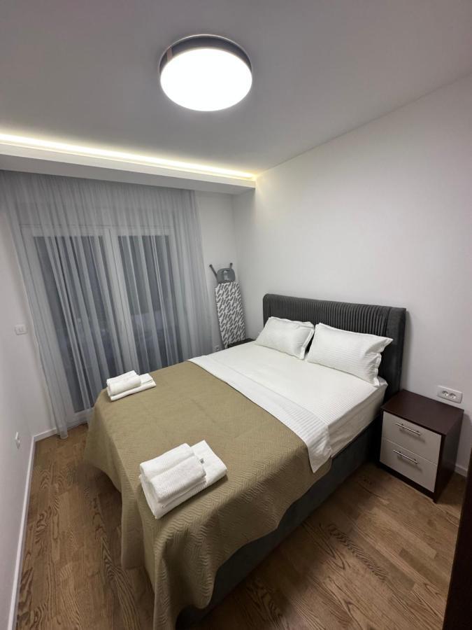 Luxury Apartments D&B 波德戈里察 外观 照片