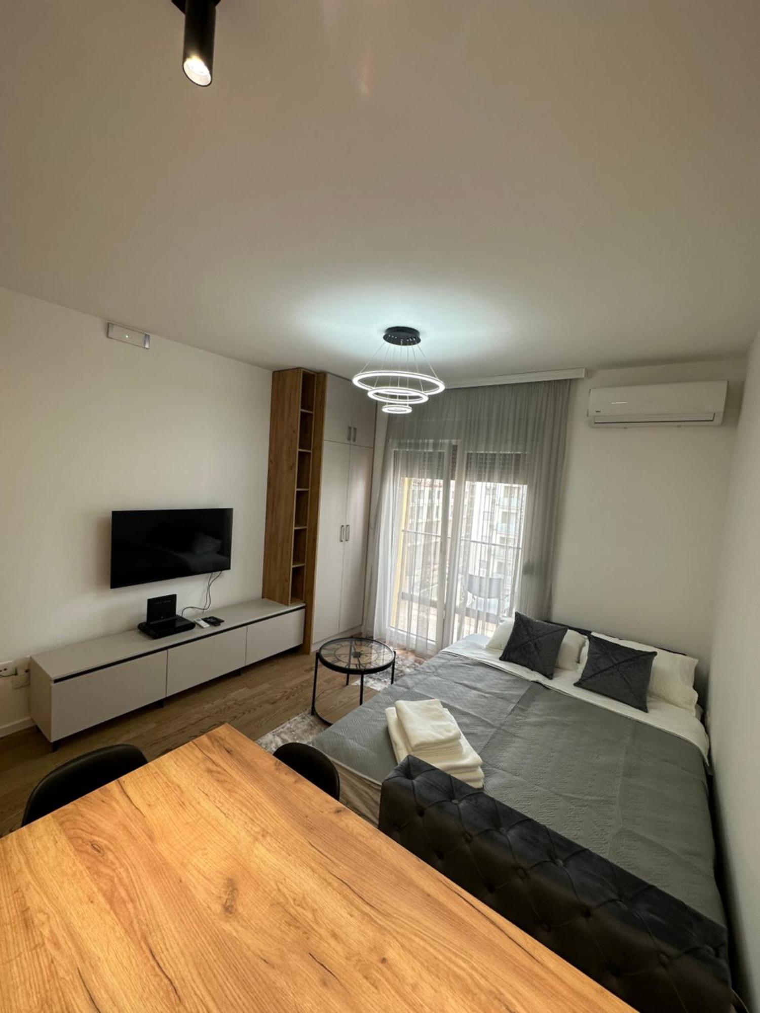 Luxury Apartments D&B 波德戈里察 外观 照片