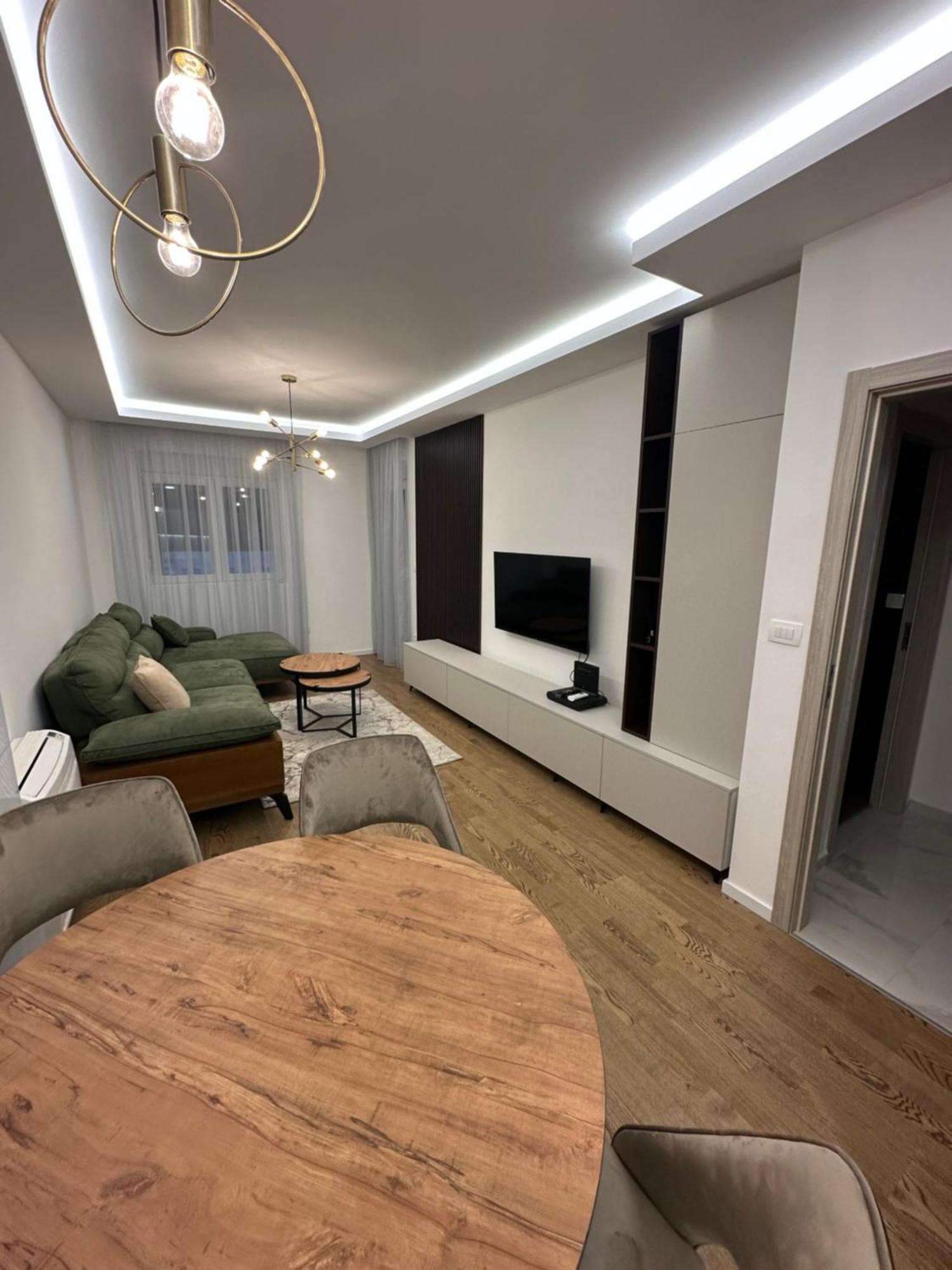 Luxury Apartments D&B 波德戈里察 外观 照片